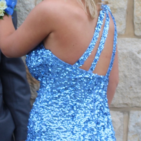 Sherri Hill 2020 Prom Dress - Picture 8 of 9